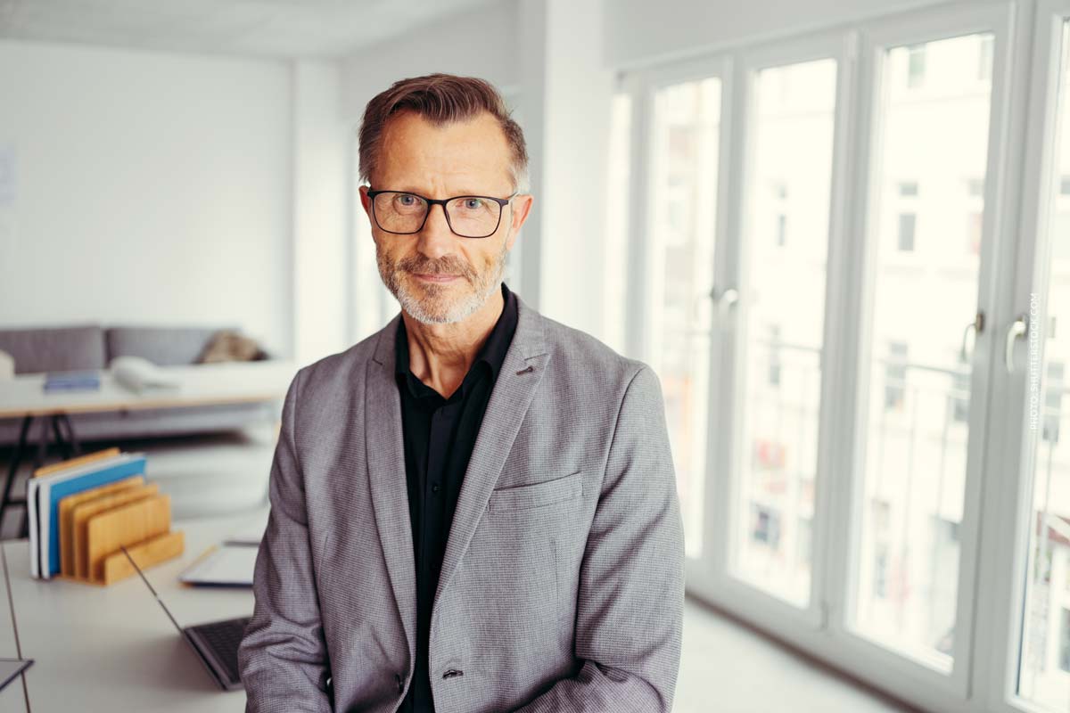 CannaZen Online Doctor Buero Portrait