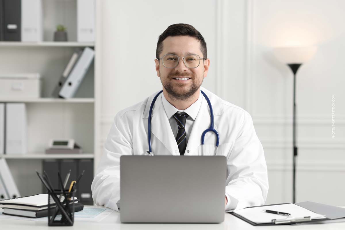 CannaZen Online Doctor Buero Portrait