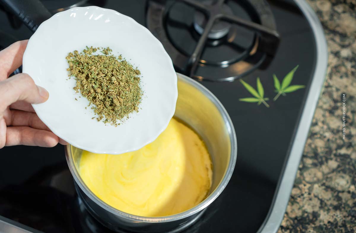 Cannabis Hemp Weed Butter Kochkopf Zerkleinerte Bluete Prescription